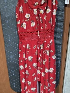 Red Daisy Print Skirt Set with Crochet Waist Detail